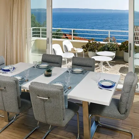Anadea With Hot Tub Overlooking Sea *