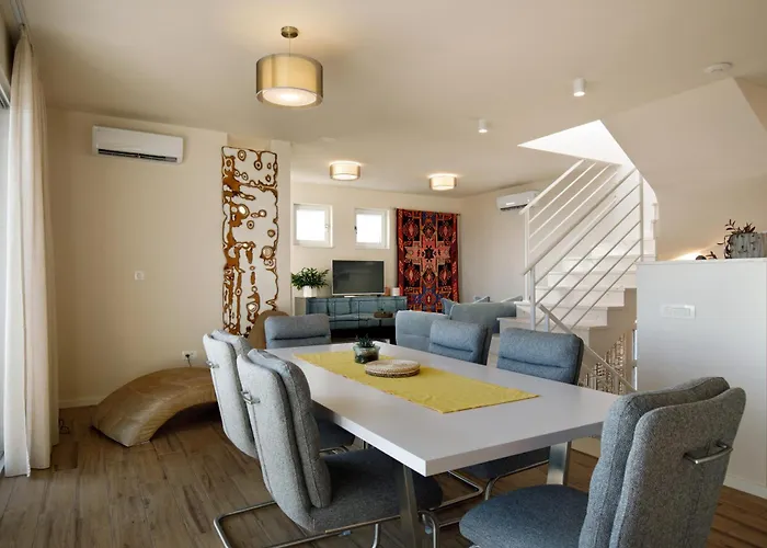 فيلة Private Seaside Jacuzzi Anadea