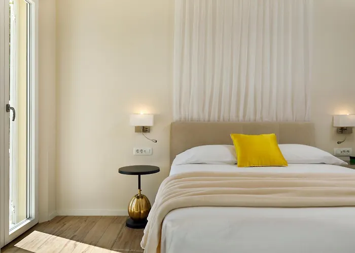 فيلة Private Seaside Jacuzzi Anadea تروغير