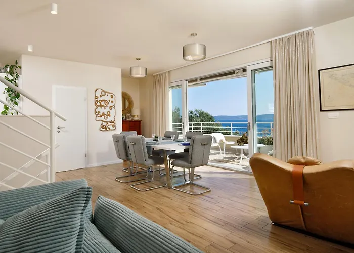 Private Seaside Jacuzzi Anadea Villa