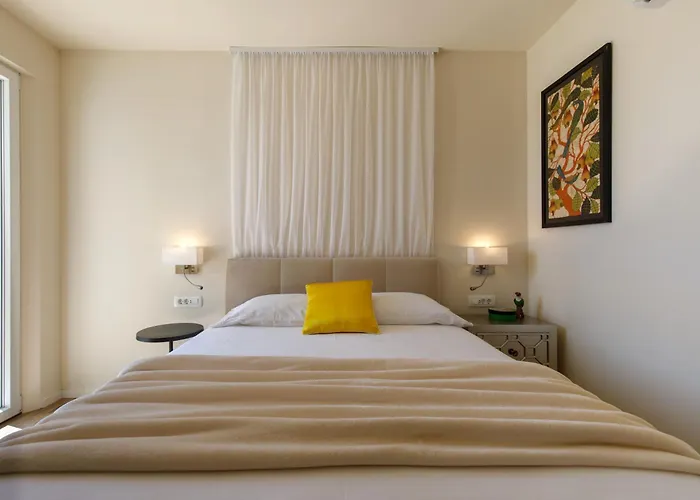 Willa Private Seaside Jacuzzi Anadea Trogir