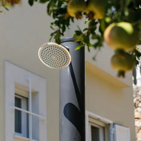 Private Seaside Jacuzzi Anadea