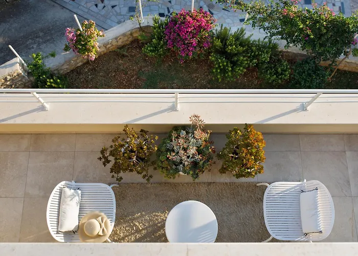 Private Seaside Jacuzzi Anadea Вилла *